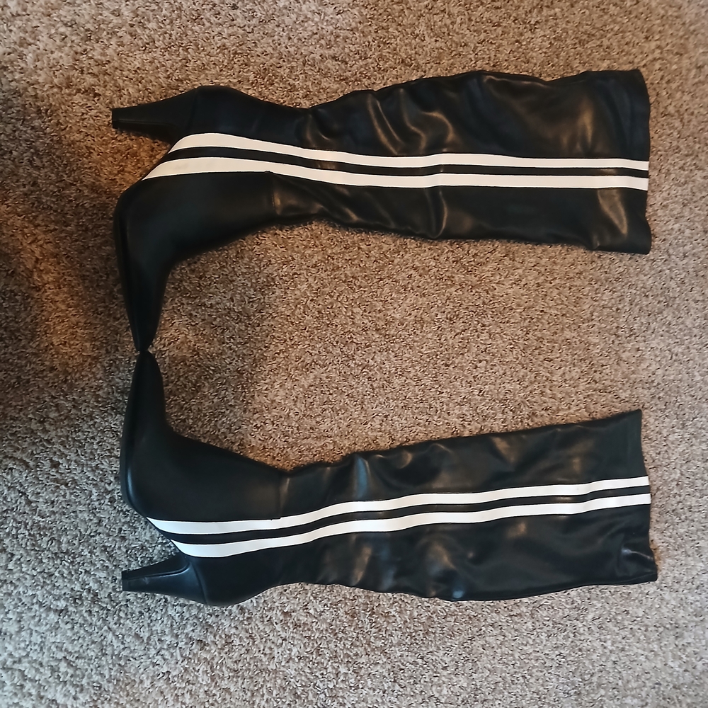 Black Knee-High Boots with White Stripes